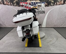 2026 FLTRXL Road Glide Limited  thumb 2