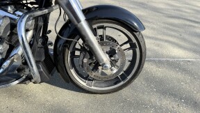2019 Harley-Davidson® Street Glide® thumb 0
