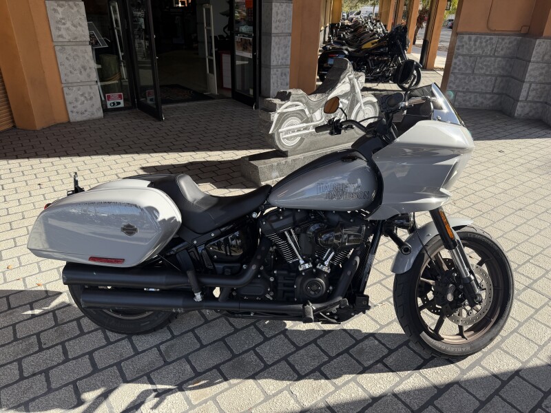 FXLRST 2023 Low Rider® ST