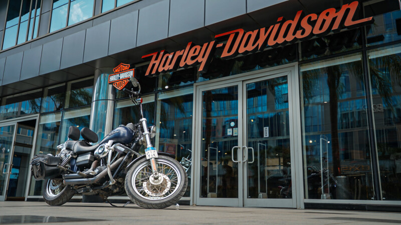 2008 Harley-Davidson® Street Bob® Dark Blue Pearl