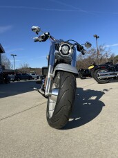 2025 Harley-Davidson Fat Boy® thumb 2
