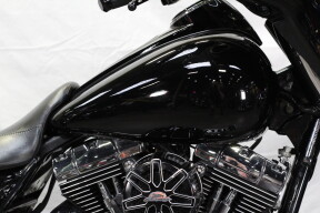 FLTRX 2013 Road Glide® Custom thumb 1