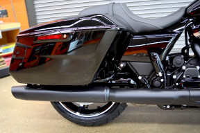 2026 Harley-Davidson® Street Glide® Vivid Black Black Trim thumb 2