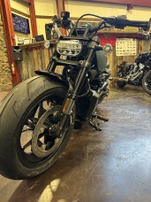 2024 Harley-Davidson® Sportster™ S thumb 2