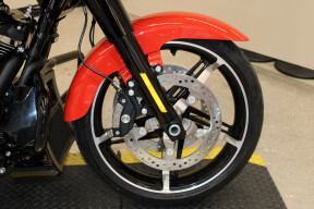 2026 Harley-Davidson Road Glide Grand American Touring FLTRX thumb 1