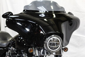 FLTRX 2013 Road Glide® Custom thumb 3