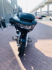 2025 Harley-Davidson® Road Glide™ Iron Horse Metallic thumb 2