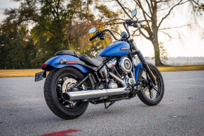 2026 Harley-Davidson® Street Bob® FXBB thumb 2