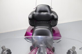 2016 Harley-Davidson® Ultra Limited Low Custom Colour Purple Fire/Blackberry Smoke thumb 0
