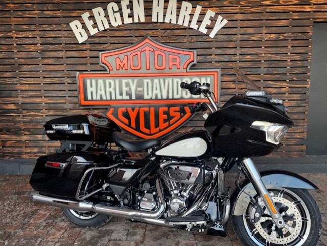  2026 Harley Davidson Police Road Glide FLTRXP