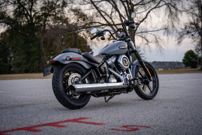 2026 Harley-Davidson® Street Bob® FXBB thumb 2