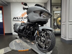 FLTRX 2026 Road Glide® thumb 3