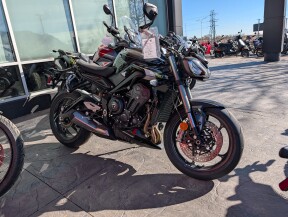 2025 Triumph Street Triple 765 RS thumb 3