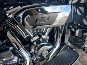  2026 Harley Davidson Police Road Glide FLTRXP thumb 2
