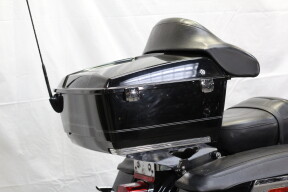 FLHTC 2010 Electra Glide® Classic thumb 3