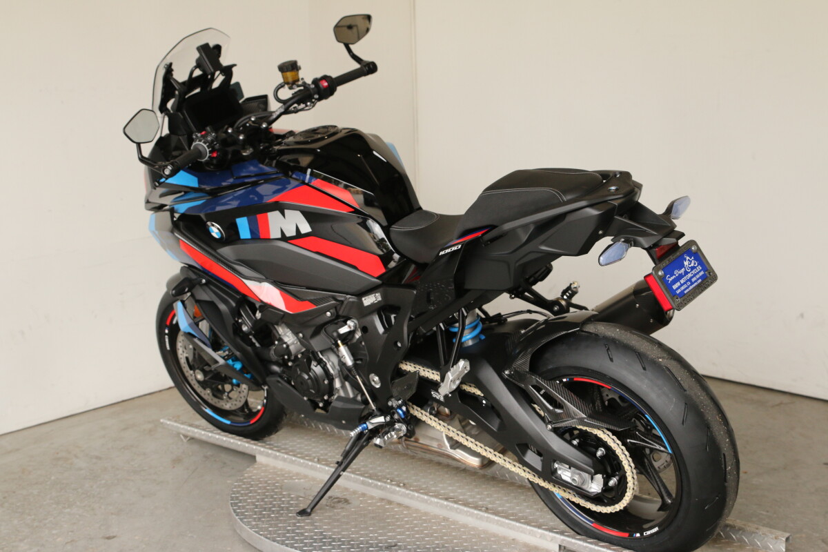 On Sale 2026 BMW M 1000 XR, photo 4