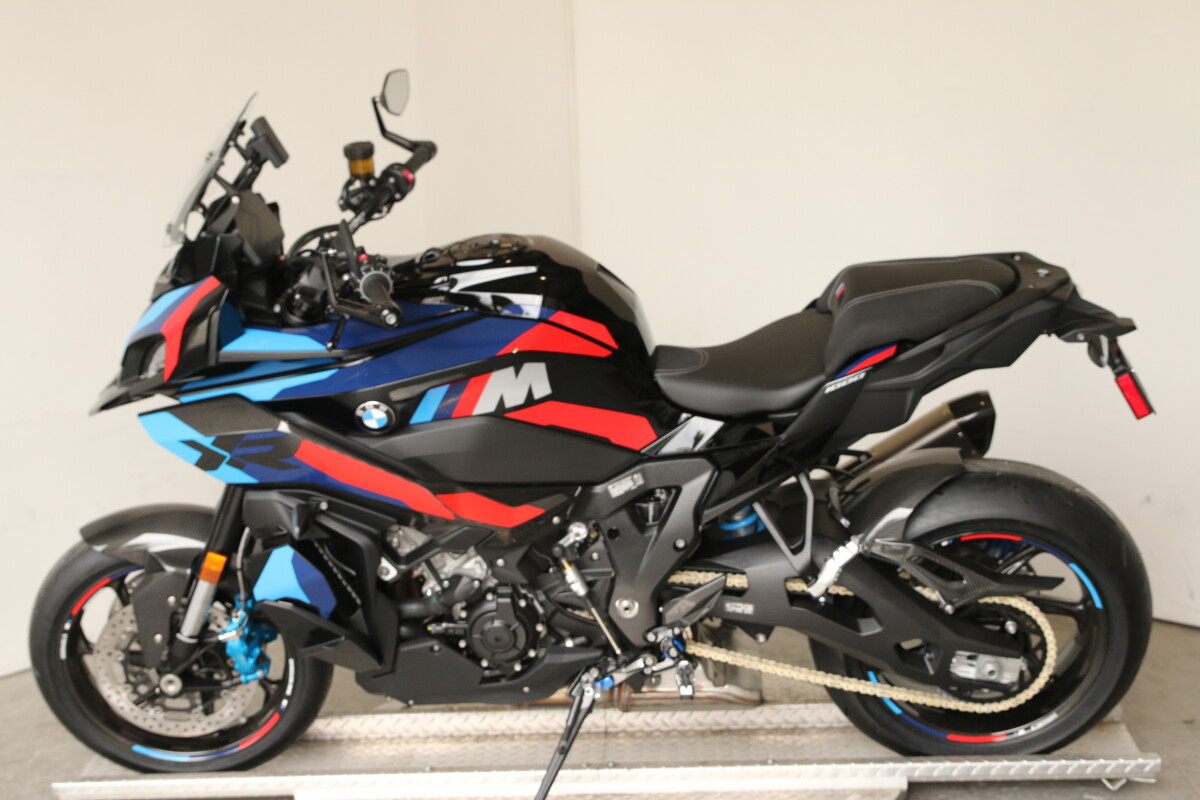 On Sale 2026 BMW M 1000 XR, photo 5