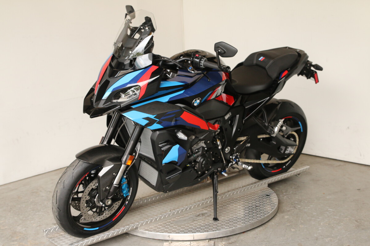 On Sale 2026 BMW M 1000 XR, photo 6
