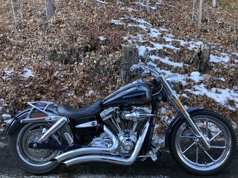 2007 Harley-Davidson® Screamin’ Eagle Dyna Twilight Blue/Granite with Ice Blue Pearl