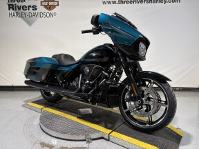 2026 Harley-Davidson® Street Glide® Teal Thunder / Vivid Black - Black Finish thumb 2