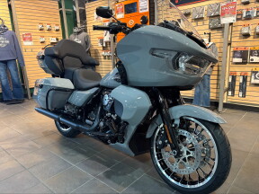 2026 Harley-Davidson® Road Glide Limited Dark Billiard Gray Black Trim thumb 3