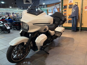 2026 Harley-Davidson® Street Glide Limited White Onyx Pearl Black Trim thumb 3