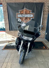 2026 Harley-Davidson® Road Glide Limited FLTRXL Vivid Black Chrome Trim thumb 2