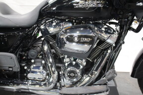 FLTRT 2024 Road Glide 3 thumb 0