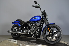 2026 Harley-Davidson® Street Bob® FXBB thumb 2