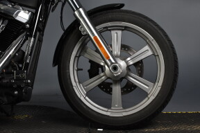 2024 Harley-Davidson® Softail® Standard FXST thumb 2