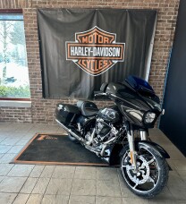 2026 Harley-Davidson® Street Glide® FLHX Liberty Enthusiast Collection thumb 0