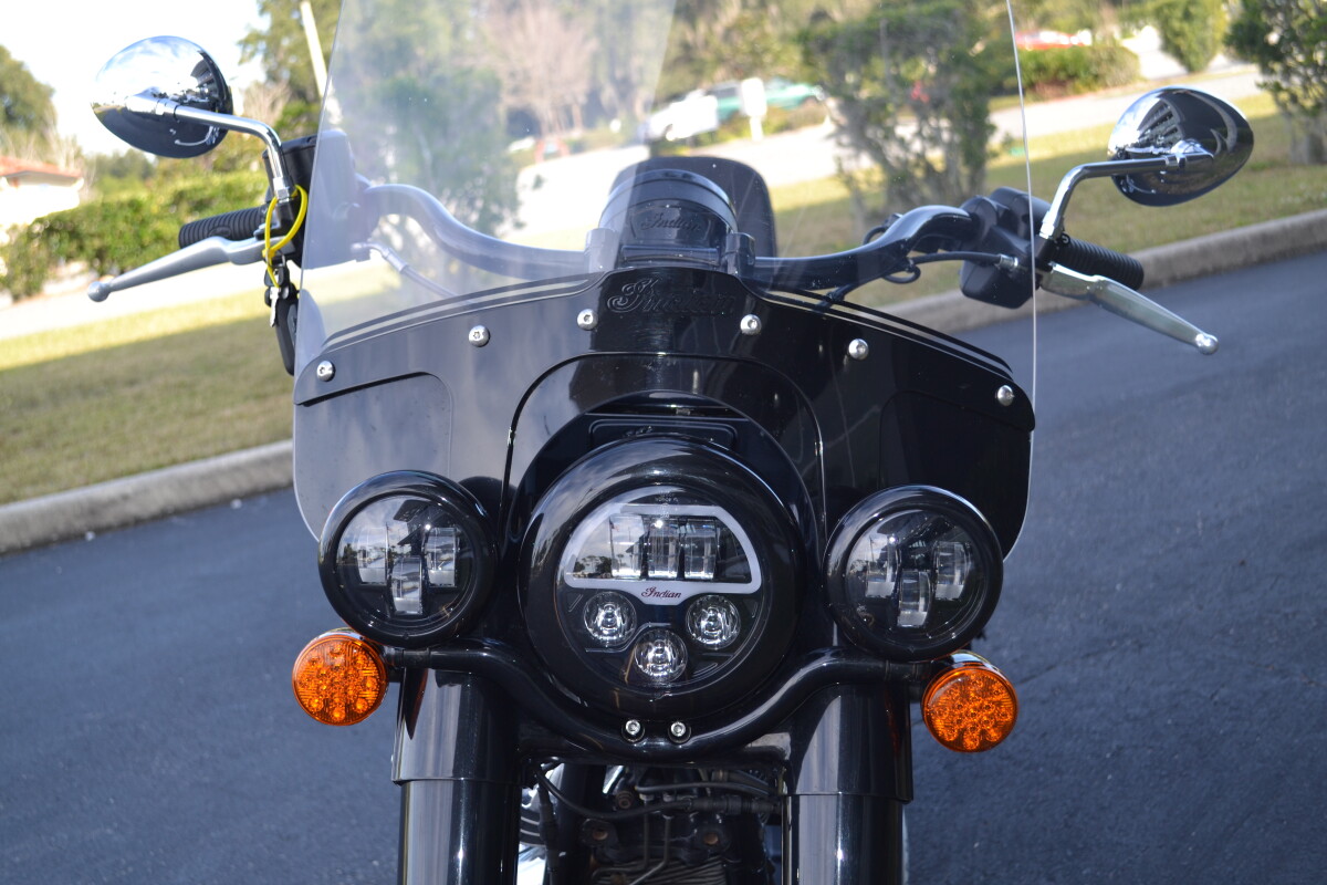 2022 Indian Motorcycle Super Chief® Maroon Metallic, photo 7