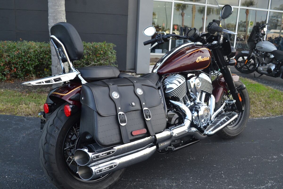 2022 Indian Motorcycle Super Chief® Maroon Metallic, photo 16