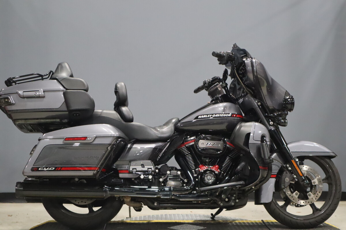 2020 Harley-Davidson® CVO™ Limited FLHTKSE