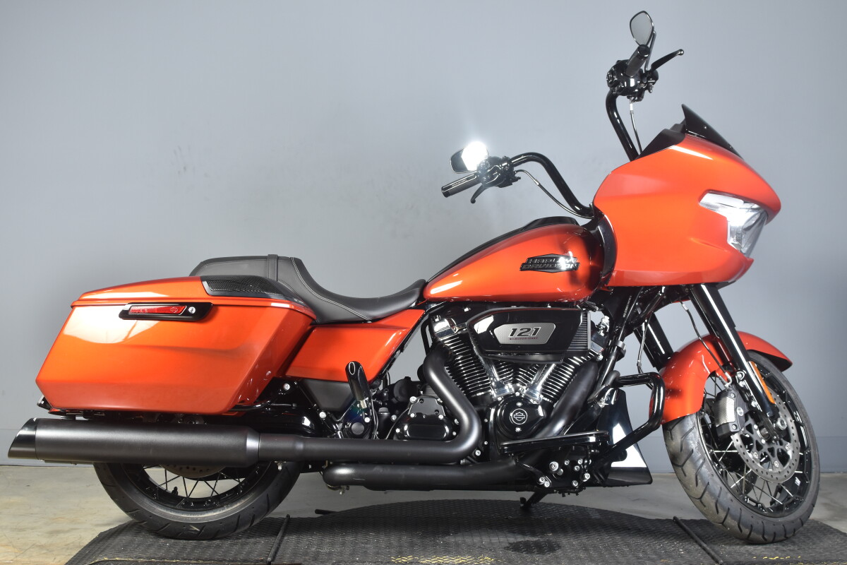 2024 Harley-Davidson® Road Glide® FLTRX | Old Glory Harley-Davidson®