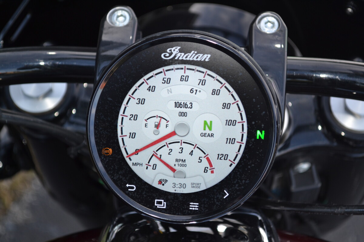 2022 Indian Motorcycle Super Chief® Maroon Metallic, photo 13