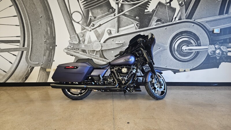 FLHX 2025 Street Glide™