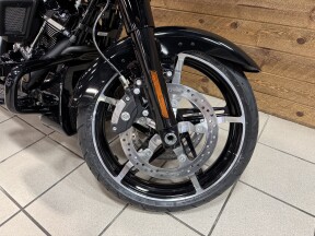 2026 Harley-Davidson® Street Glide® Olive Steel Metallic / Vivid Black Black Trim  FLHX thumb 1