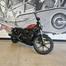 2025 Nightster™ RH975 thumb 3