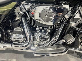 2026 Harley-Davidson® Street Glide® Olive Steel Metallic / Vivid Black Chrome Trim FLHX thumb 1