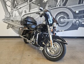 2013 CVO™ Ultra Classic® Electra Glide® 110th Anniversary Edition FLHTCUSE8-ANV thumb 1