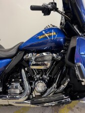 2017 Harley-Davidson® Electra Glide Ultra Limited - Bonneville Blue/Fathom Blue thumb 1