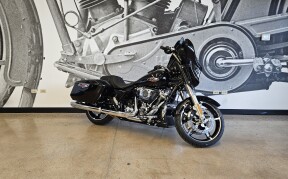 FLHX 2025 Street Glide™ thumb 3