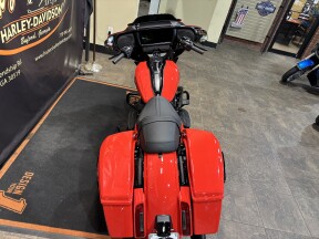 2026 Harley-Davidson® Street Glide® Blood Orange Black Trim thumb 0