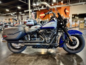 2023 Harley-Davidson® Heritage Classic Bright Billiard Blue/Billiard Gray - Black Finish thumb 3