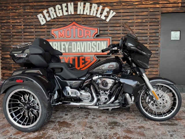  2026 Harley Davidson Street Glide 3 Limited FLHLT Liberty Edition