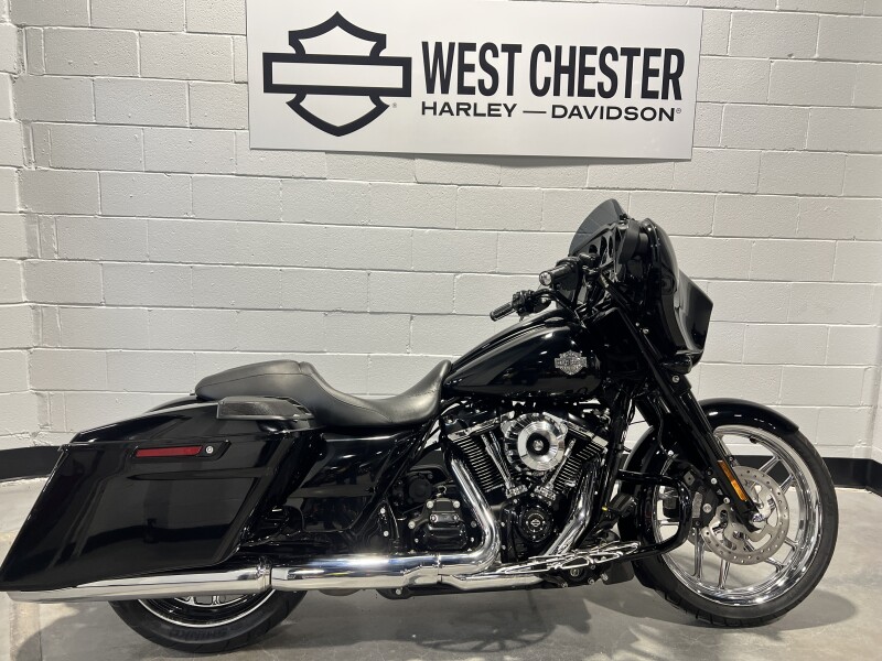 2023 Harley-Davidson® Street Glide® Special Vivid Black  FLHXS