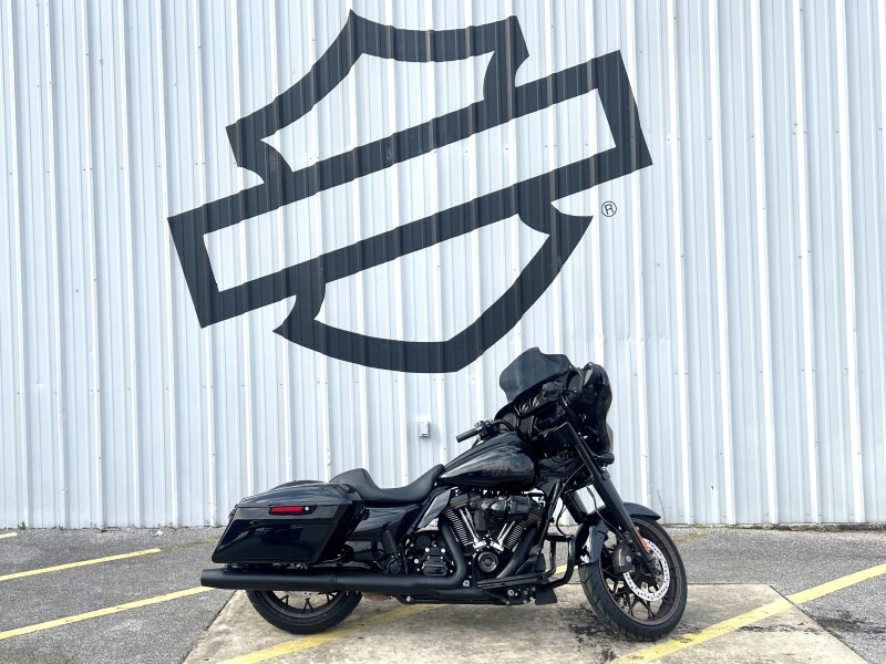 2023 Harley-Davidson® Street Glide® ST Vivid Black