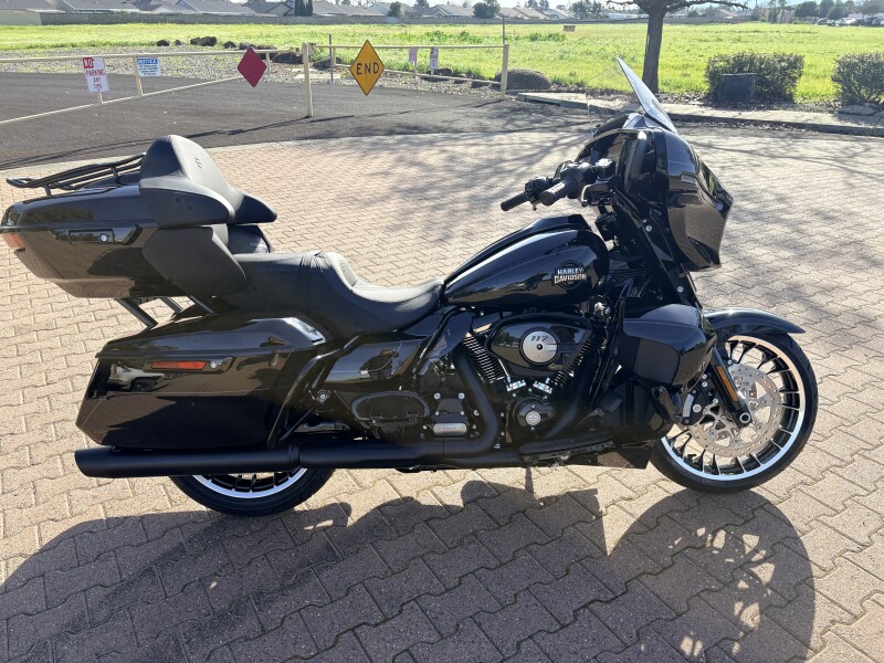 FLHXL 2026 Street Glide Limited