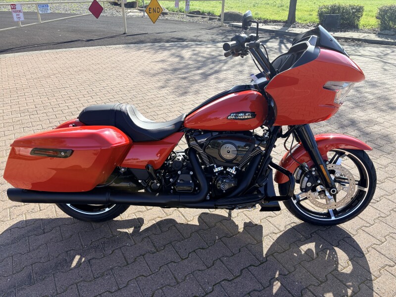 FLTRX 2026 Road Glide®